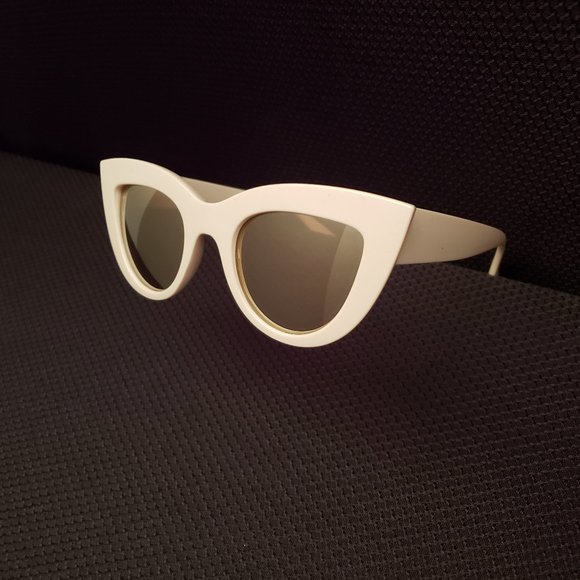 Accessories - Fashion Sunglasses